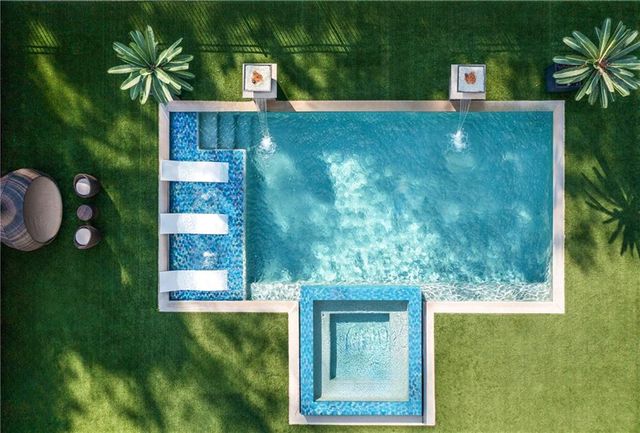 1105 Moores Mill NW Road, Atlanta, GA 30327