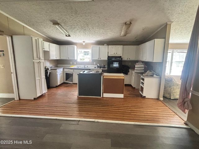 298 Foxwood Trail Trail, New Bern, NC 28560