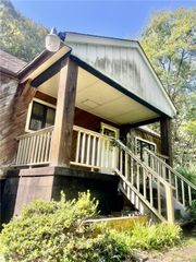 2045 Walton Rd, Jefferson Hills, PA 15332