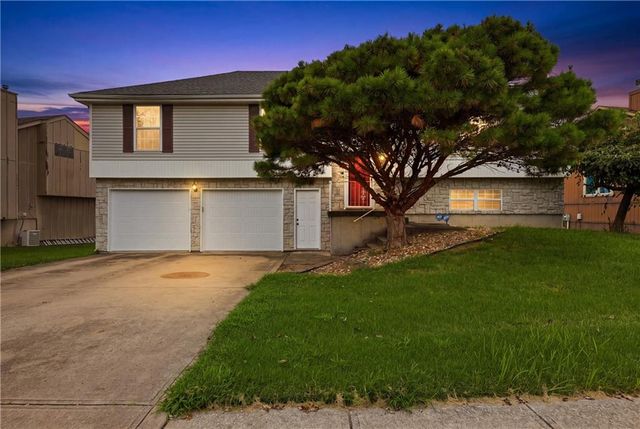 14512 Bristol Avenue, Grandview, MO 64030