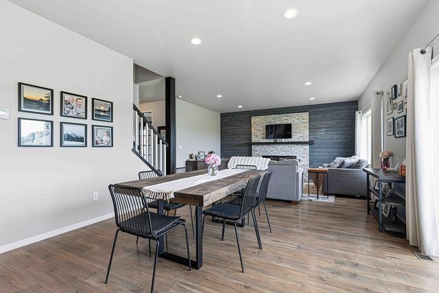 6363 S 54th Avenue S, Fargo, ND 58104