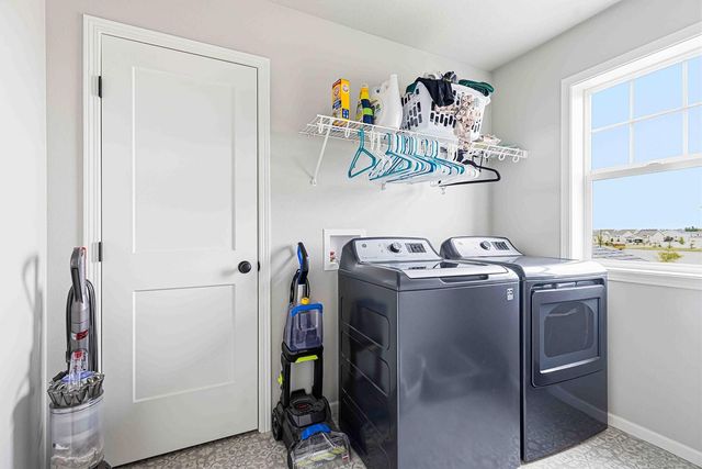 6363 S 54th Avenue S, Fargo, ND 58104