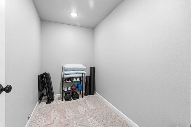 6363 S 54th Avenue S, Fargo, ND 58104