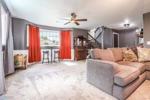 4450 48th Street S, Fargo, ND 58104