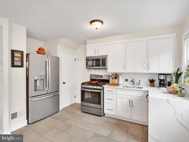 730 STATE ST, Lancaster, PA 17603