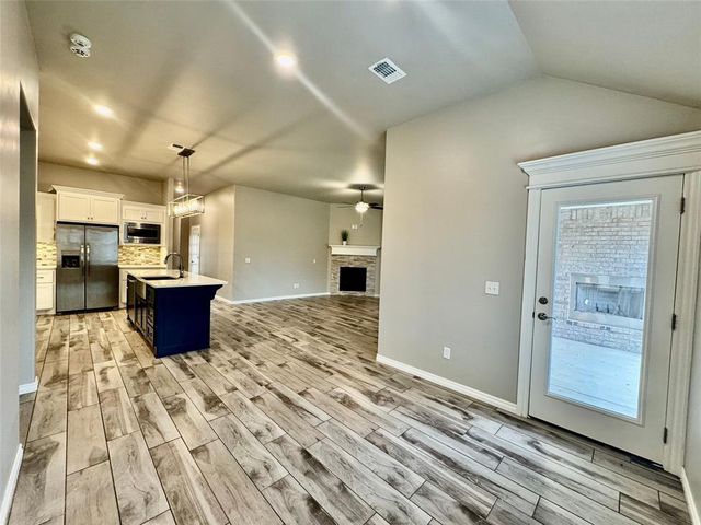 5200 White Gold Avenue, Edmond, OK 73034