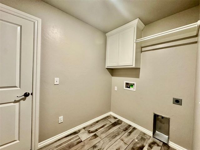 5200 White Gold Avenue, Edmond, OK 73034