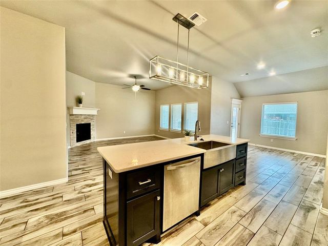 5200 White Gold Avenue, Edmond, OK 73034