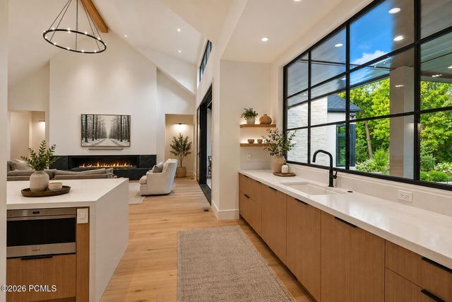 2138 E Pheasant Lane, Holladay, UT 84121