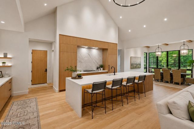 2138 E Pheasant Lane, Holladay, UT 84121