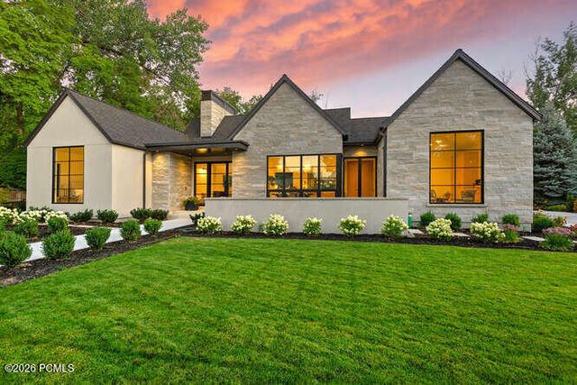 2138 E Pheasant Lane, Holladay, UT 84121