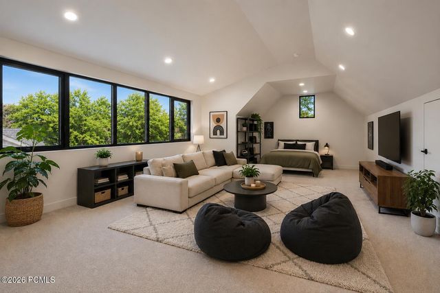 2138 E Pheasant Lane, Holladay, UT 84121