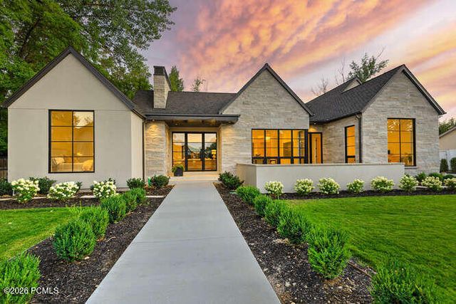 2138 E Pheasant Lane, Holladay, UT 84121