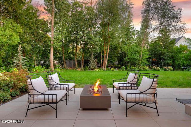 2138 E Pheasant Lane, Holladay, UT 84121