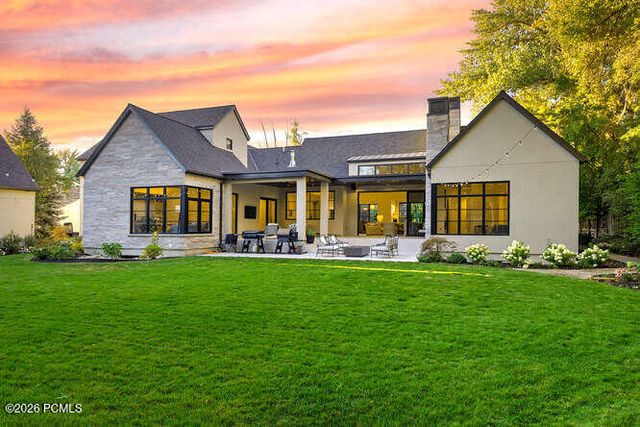 2138 E Pheasant Lane, Holladay, UT 84121