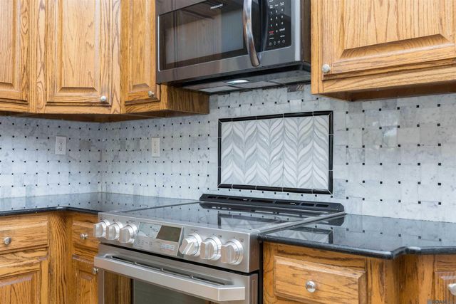 37295 St Marie Ave, Prairieville, LA 70769