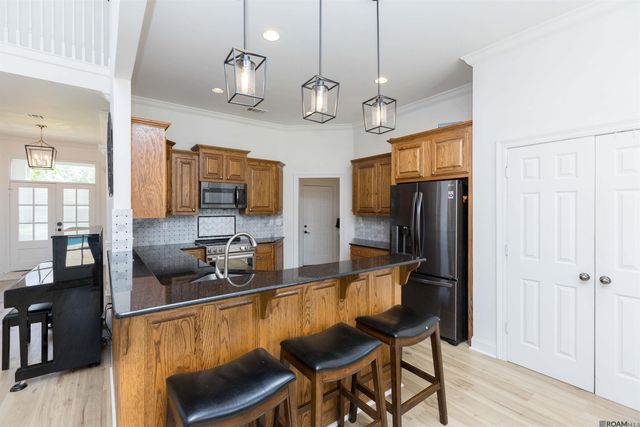 37295 St Marie Ave, Prairieville, LA 70769