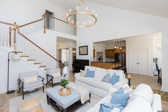 37295 St Marie Ave, Prairieville, LA 70769