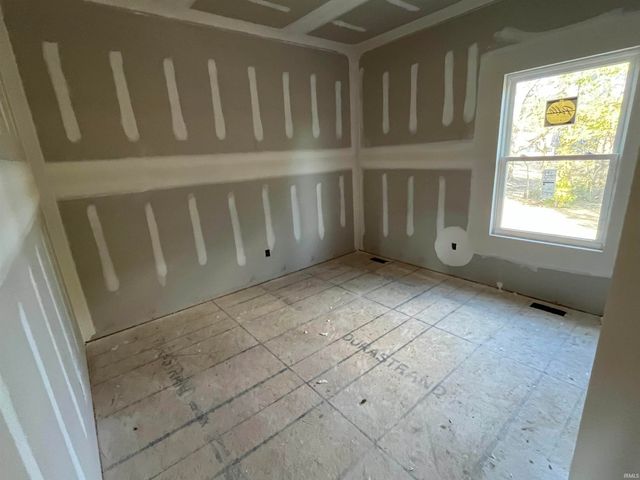 32 Ashley Street, Spencer, IN 47460