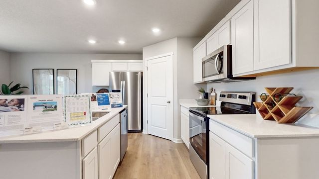 10267 NW 68th Avenue, Johnston, IA 50131