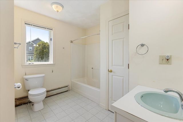 10 Valleyview Farm Rd, Haverhill, MA 01835