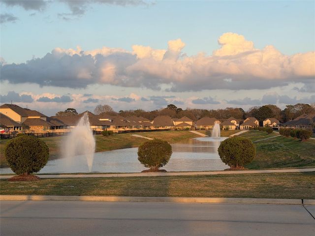 25832 Rugosa Drive, Magnolia, TX 77355