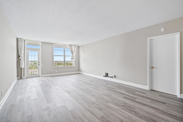 2851 S Ocean 0026, Boca Raton, FL 33432