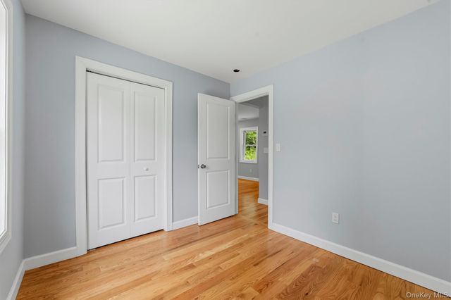4 Narcissus Drive, Mahopac, NY 10541