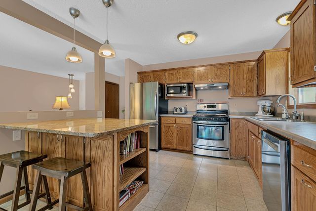 737 4th Street N, Sartell, MN 56377