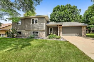 737 4th Street N, Sartell, MN 56377