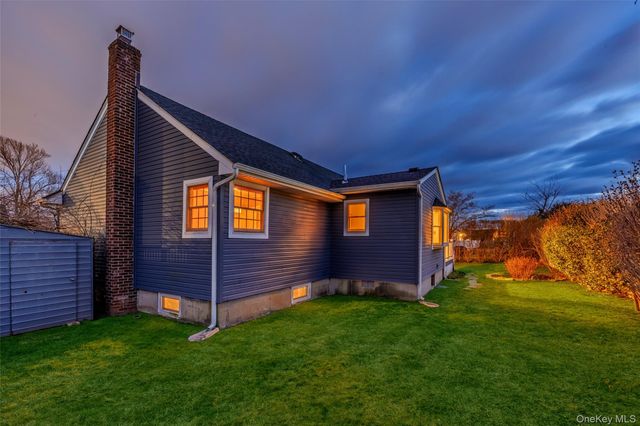 2474 Margaret Street, Bellmore, NY 11710