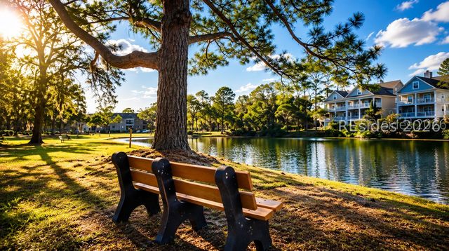 40 Folly Field Rd Apt A145, Hilton Head Island, SC 29928