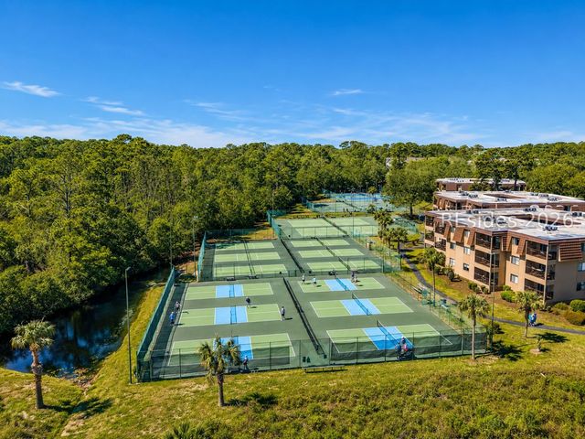40 Folly Field Rd Apt A145, Hilton Head Island, SC 29928