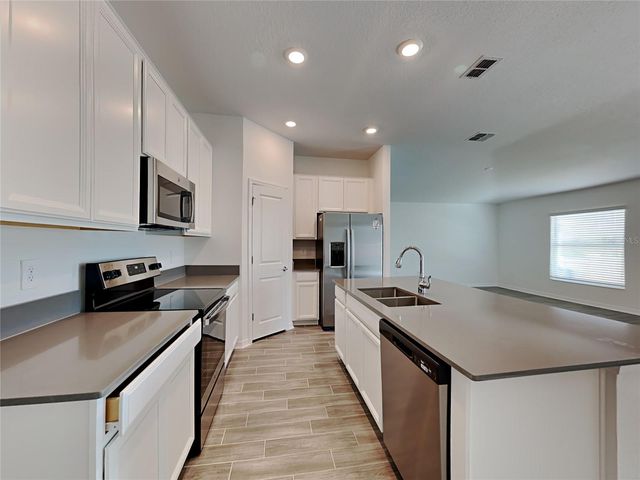 301 PIAVE STREET, Haines City, FL 33844