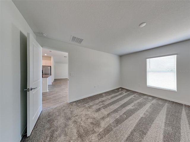 301 PIAVE STREET, Haines City, FL 33844