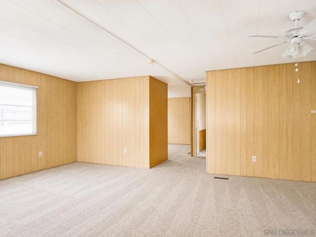 410 S 1st St 106, El Cajon, CA 92019