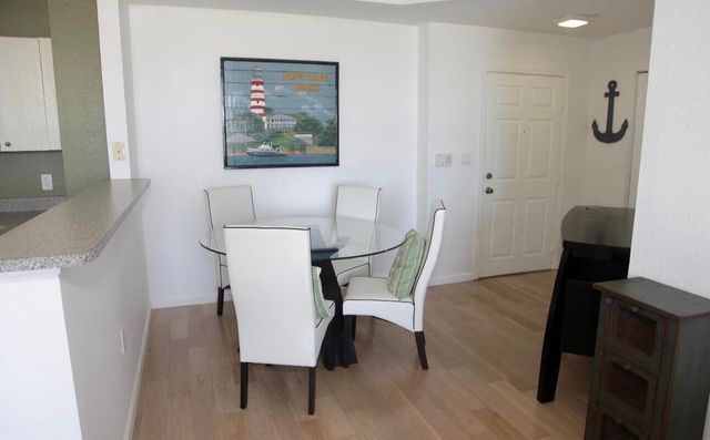 1801 N FLAGLER Drive 930, West Palm Beach, FL 33407
