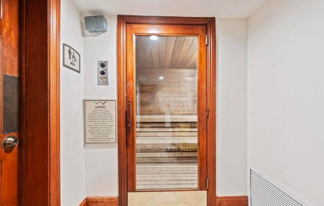 1801 N FLAGLER Drive 930, West Palm Beach, FL 33407