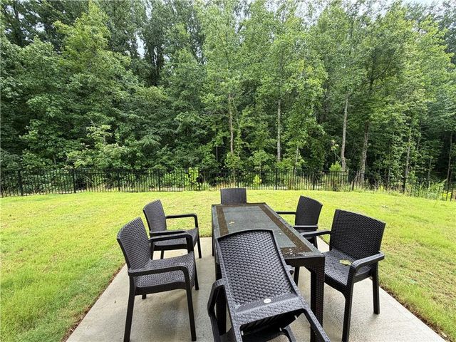 54 Autumnwood Court, Dawsonville, GA 30534