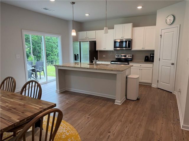54 Autumnwood Court, Dawsonville, GA 30534
