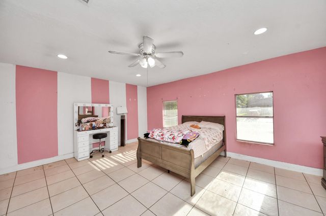 15103 Weil Place, Houston, TX 77060