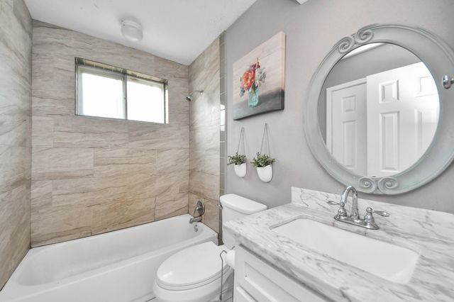 15103 Weil Place, Houston, TX 77060