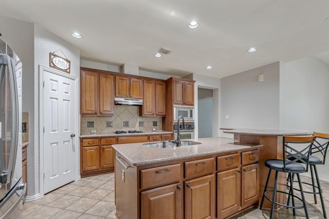 3718 Sunset Manor Lane, Katy, TX 77450