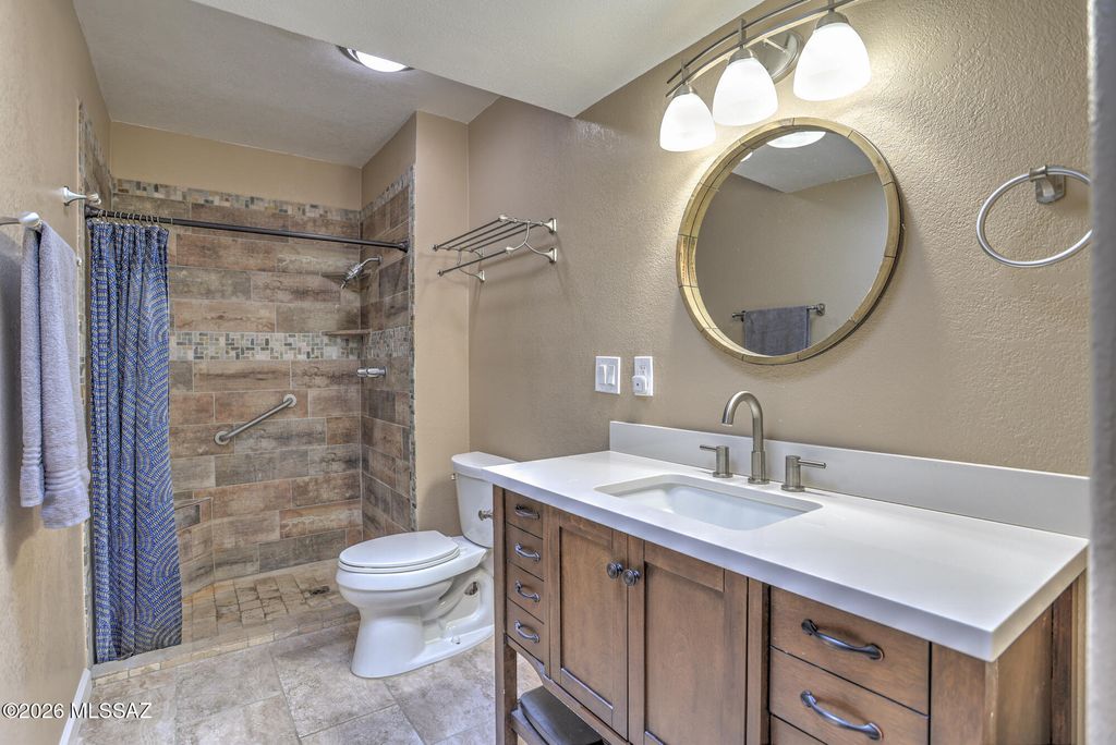 Image 23 of property listing at 6978 E Rivercrest Road, Tucson, AZ 85750