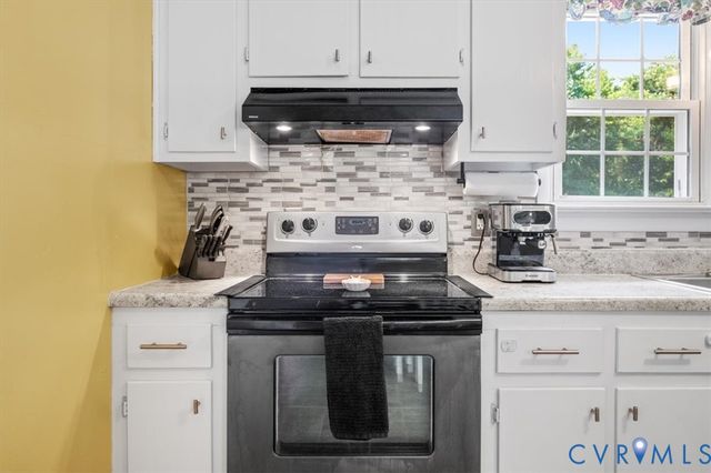 16108 Edgewood Dr, Chester, VA 23831