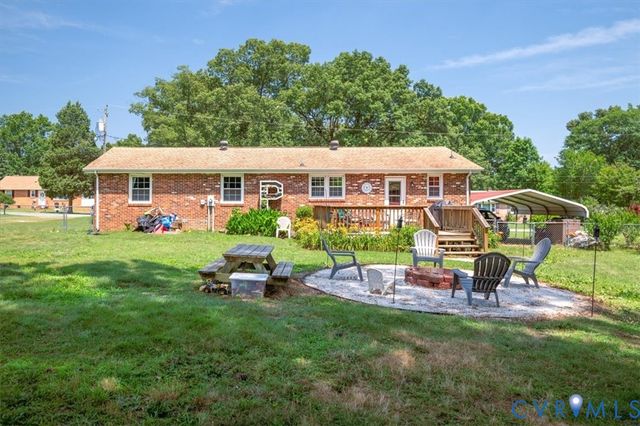 16108 Edgewood Dr, Chester, VA 23831