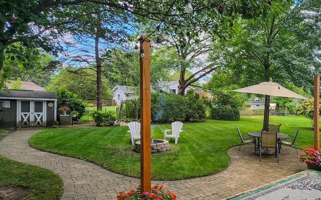 105 Wilson Place, Oswego, IL 60543