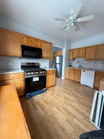 7 Flower Street, New Rochelle, NY 10801