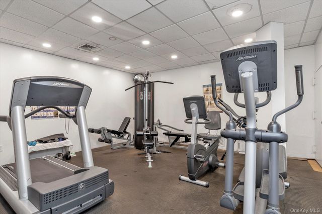 725 Miller Avenue 106, Freeport, NY 11520