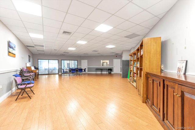 725 Miller Avenue 106, Freeport, NY 11520